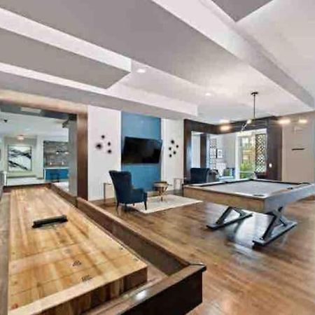 Fancy Apt Downtown. Pool. Gym. Lounge. Pet Ok Houston Eksteriør bilde