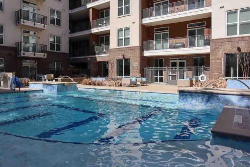 Fancy Apt Downtown. Pool. Gym. Lounge. Pet Ok Houston Eksteriør bilde